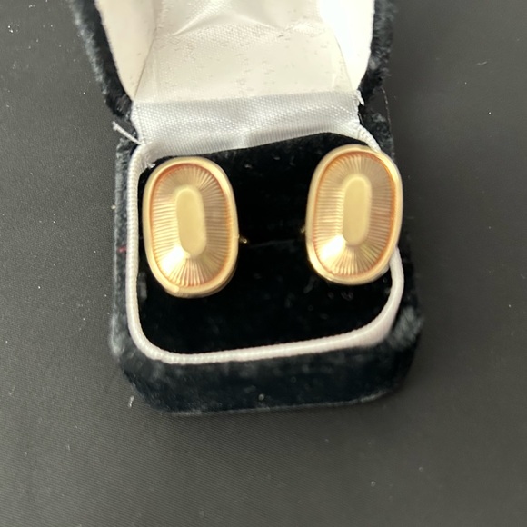 SORRY, THIS ITEM IS SOLD!
